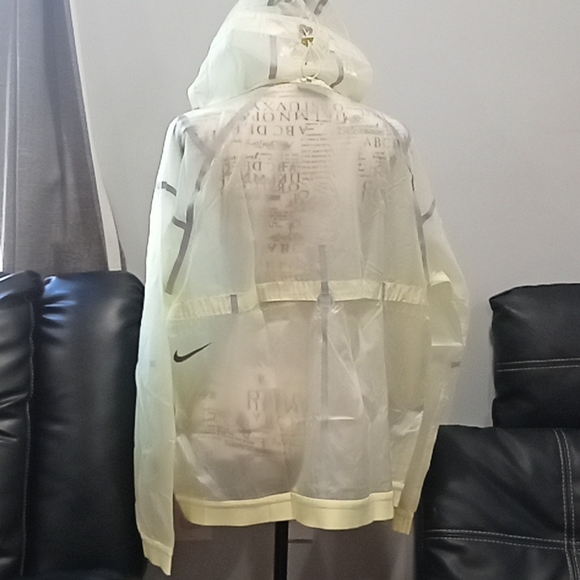 😍🔥🔥HOST PICK ❤️NWT Women's Nike athletic jacket🔥🔥🔥🔥😍 - Picture 14 of 16